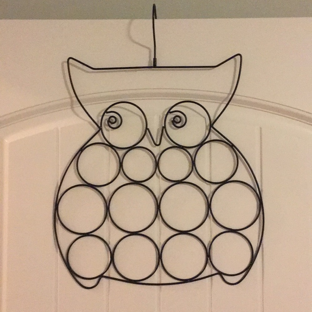 Owl Scarf Hanger (metal) - fits in closet!